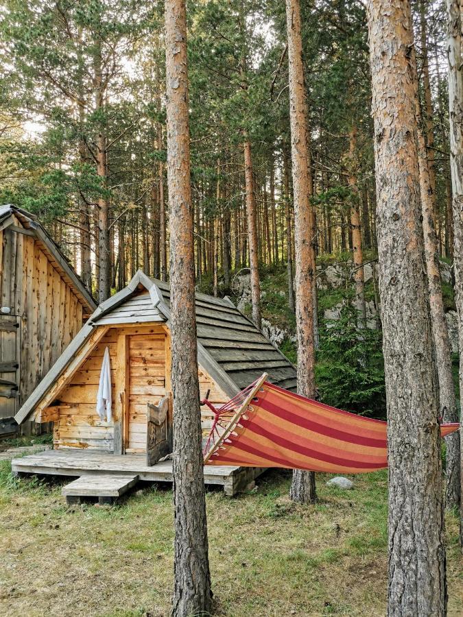 Eco Camp Chalets pod Gorom Žabljak Exterior foto